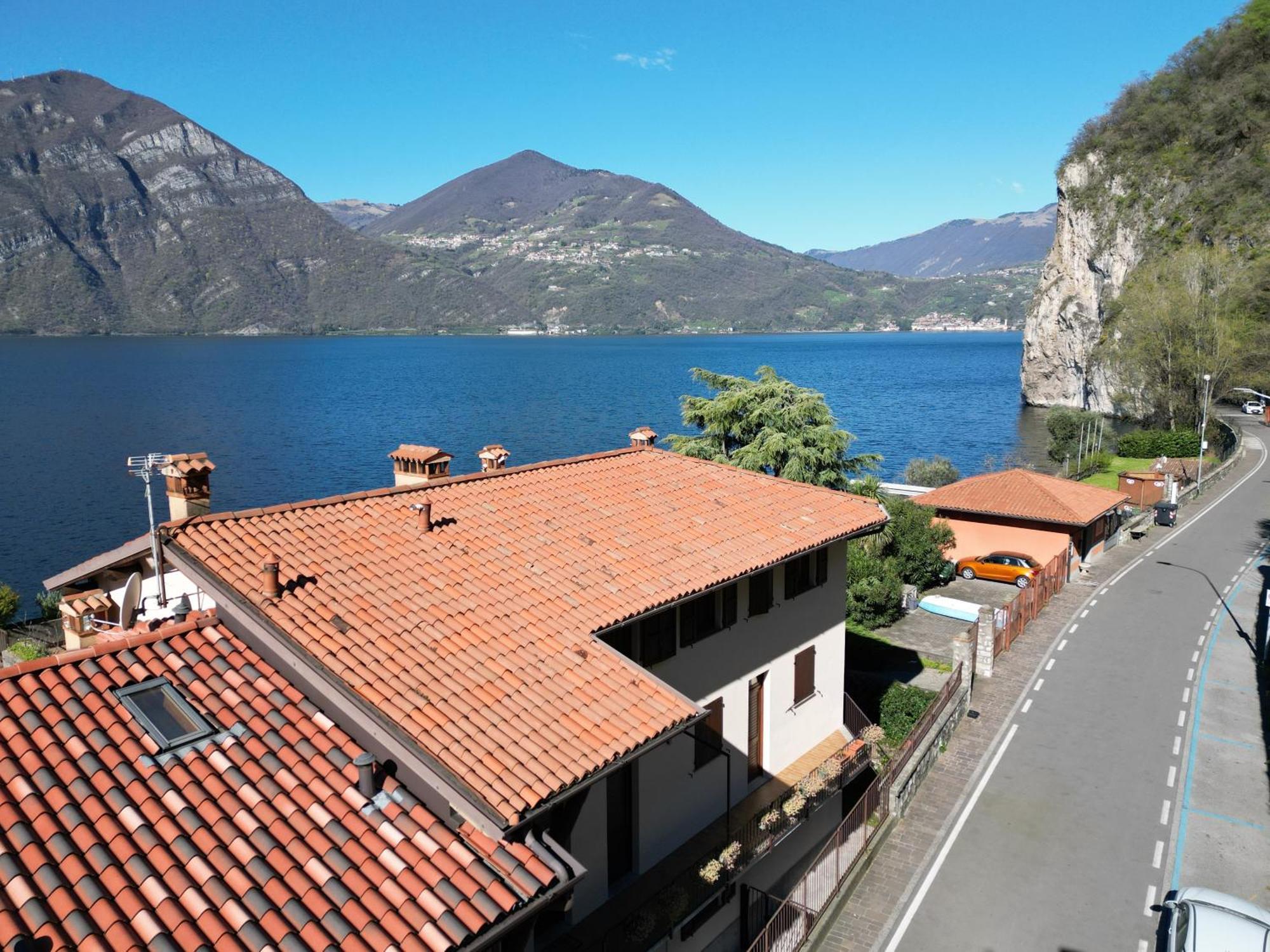 Casa Vacanze Finestra Del Pescatore Marone Eksteriør billede